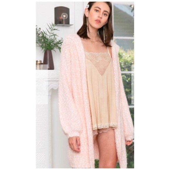 COPY - Hooded Cardi in Blush - Picture 7 of 9
